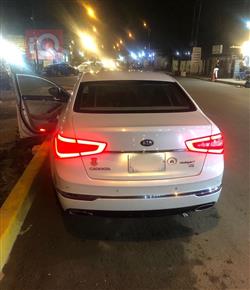 كيا كادينزا